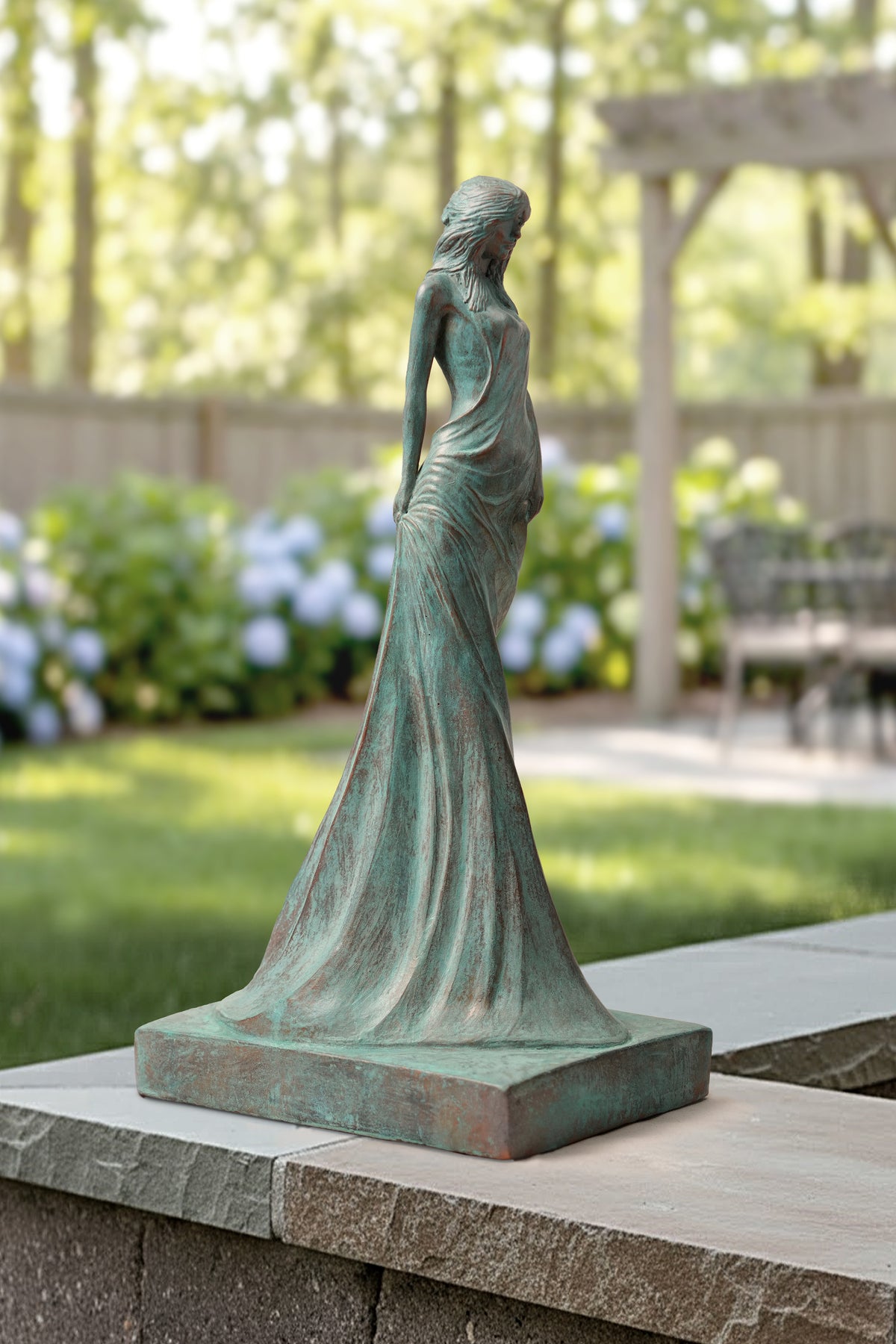 Walking Maiden